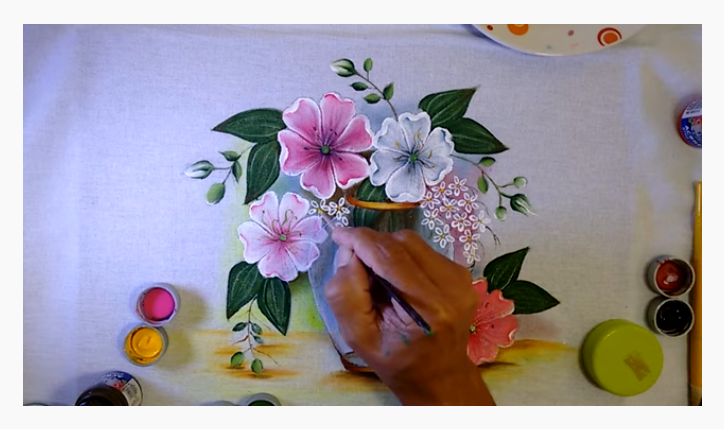 Aprenda a Pintar Flor de Manaca de Jardim – Pintura em Tecido – Cantinho  Criativo e Dicas